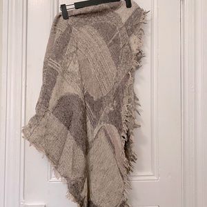 Wilfred Aritzia Wool Triangle Blanket Scarf